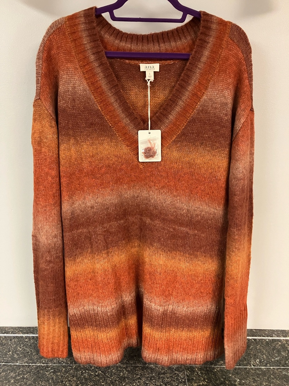 NWT a.n.a. Ombré V neck tunic sweater L 14